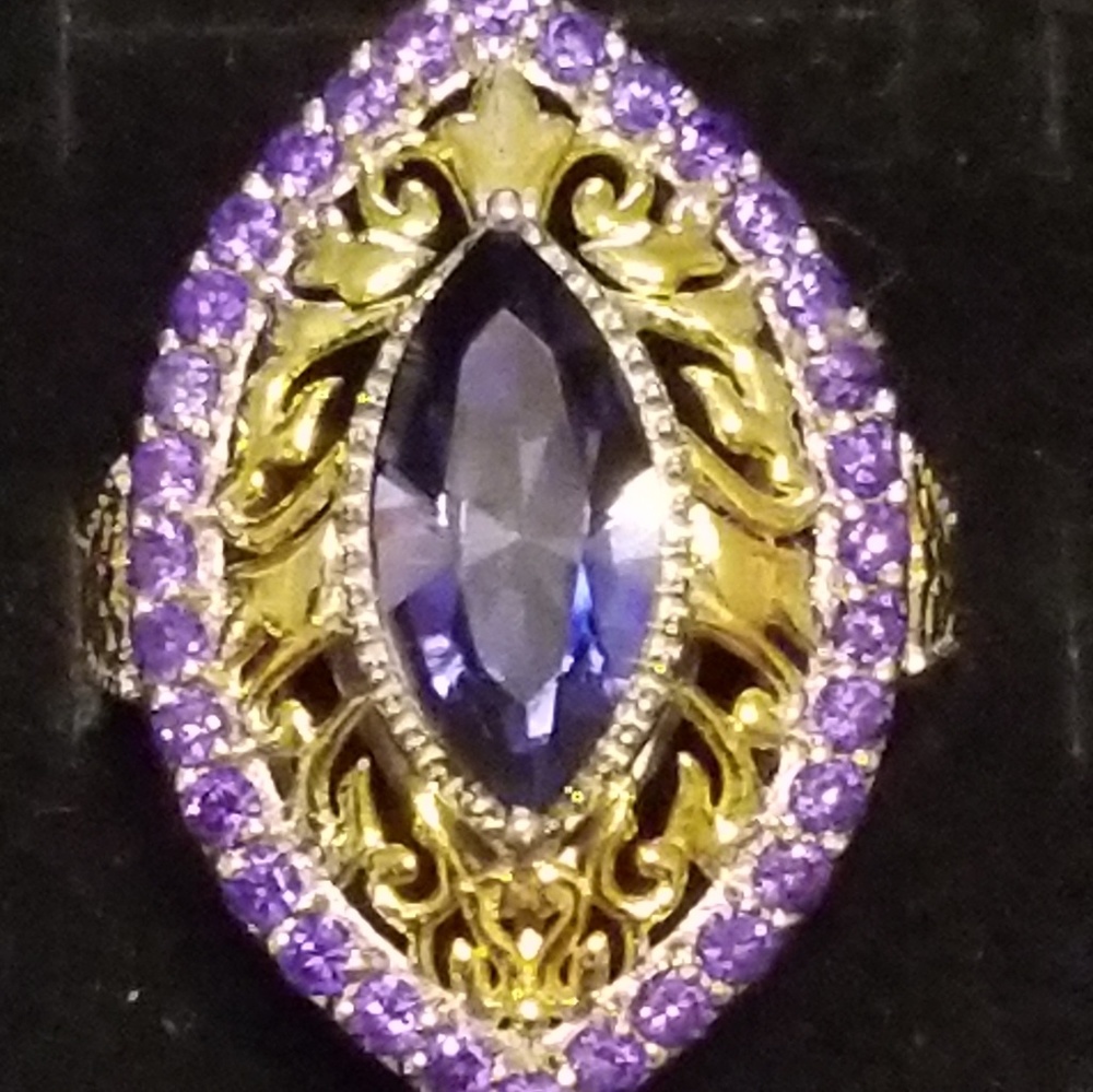 VINTAGE Iolite & Amethyst Elegant Cocktail Ring